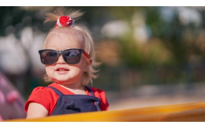 Gyerekeknek napszemüveg – hasznos befektetés vagy felesleges pénzkidobás?